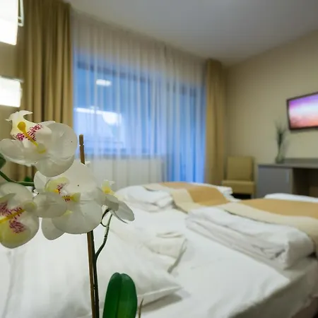 Kanion Bed & Breakfast 2*