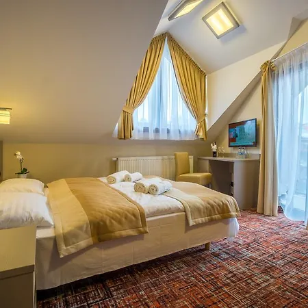 Bed & Breakfast Kanion 2*